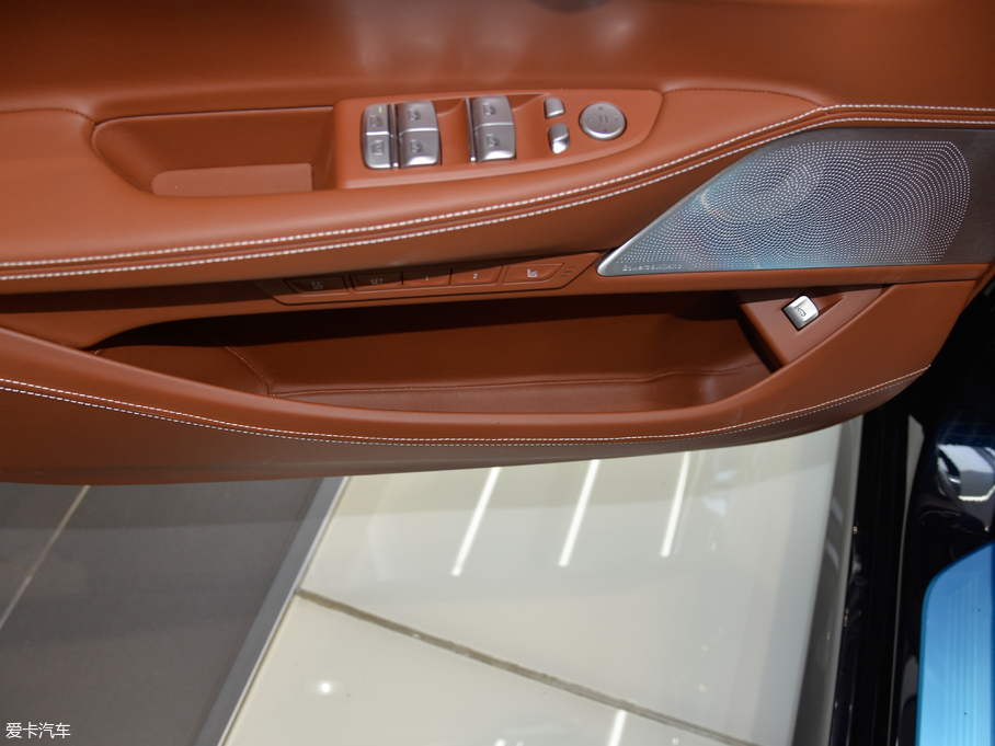 2018R7ϵ 740Li xDrive  M\b