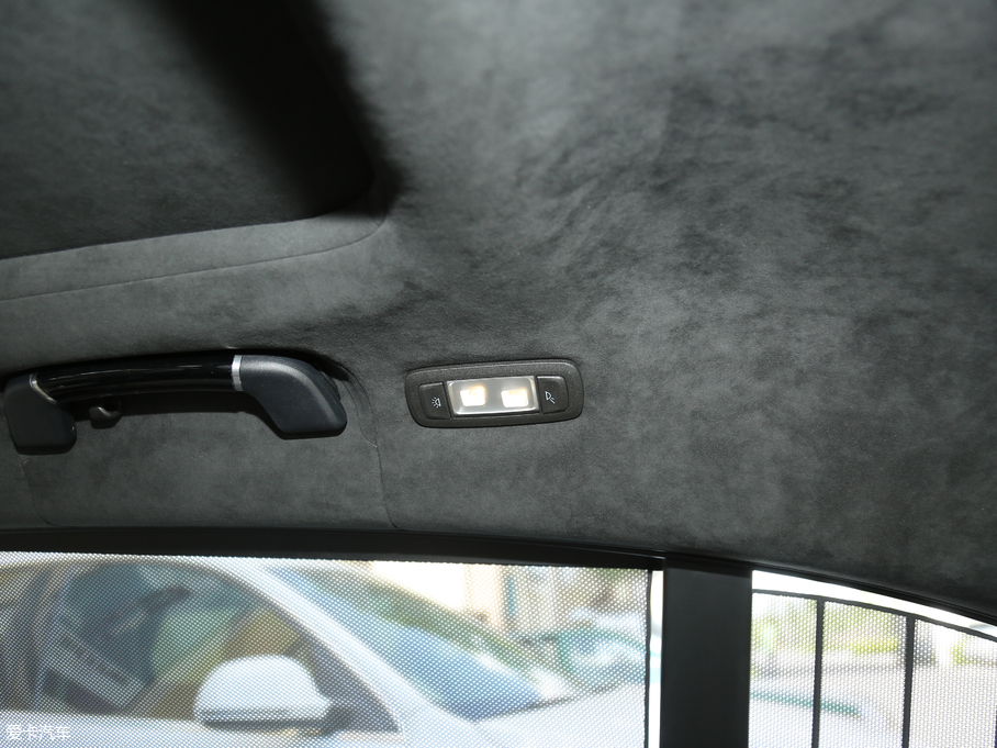 2018R7ϵ M760Li xDrive