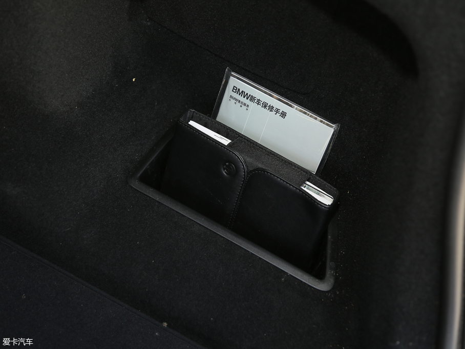 2018R7ϵ M760Li xDrive