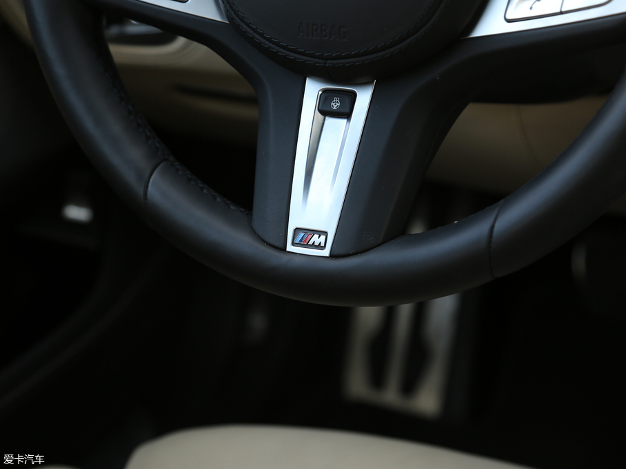 2018R7ϵ M760Li xDrive