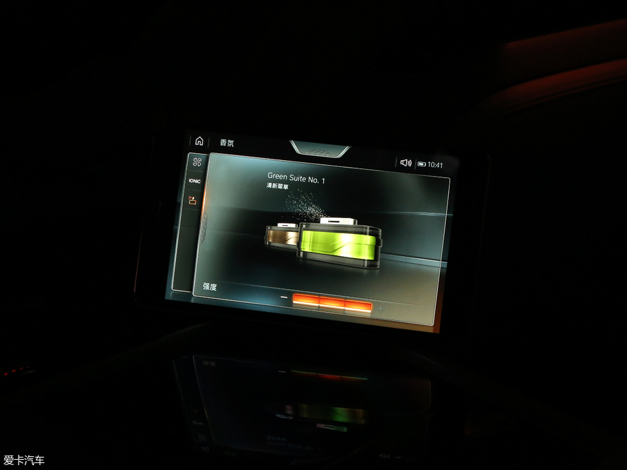 2018R7ϵ M760Li xDrive