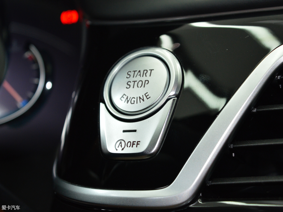 2018R7ϵ 740Li xDrive  ׿Խb