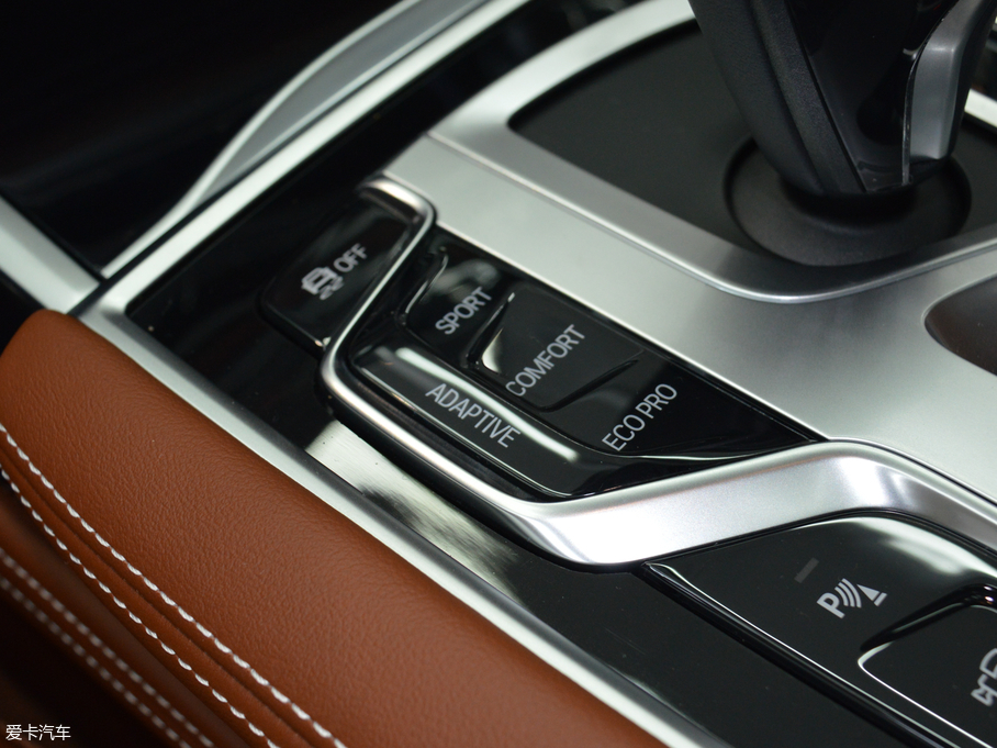 2018R7ϵ 740Li xDrive  ׿Խb