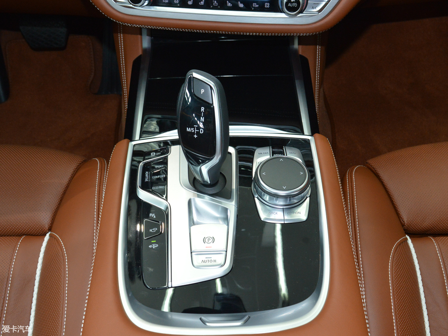 2018R7ϵ 740Li xDrive  ׿Խb