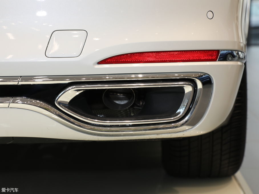 2018R7ϵ 730Li I ׿Խb