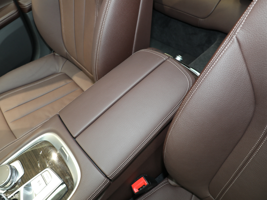 2018R7ϵ 730Li I ׿Խb