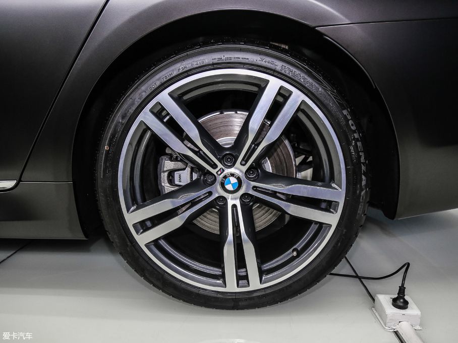 2018R7ϵ 740Li xDrive  M\b