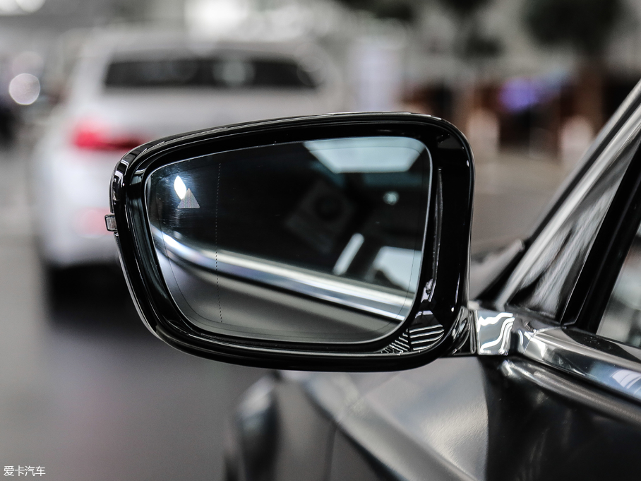 2018R7ϵ 740Li xDrive  M\b