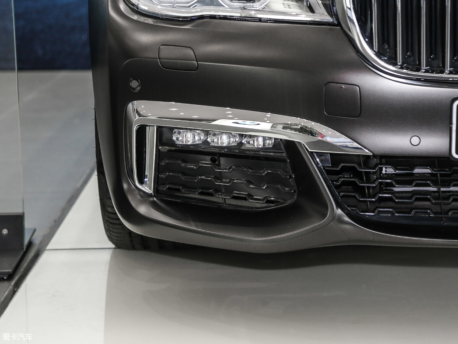 2018R7ϵ 740Li xDrive  M\(yn)(dng)b