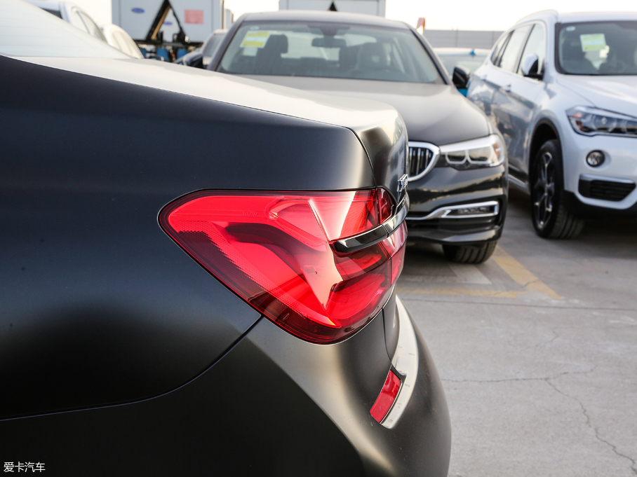 2018R7ϵ 740Li xDrive  M\b 