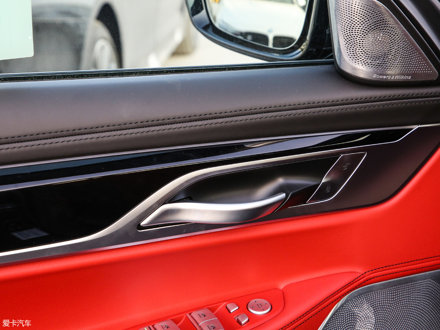 2018R7ϵ 740Li xDrive  M\b 