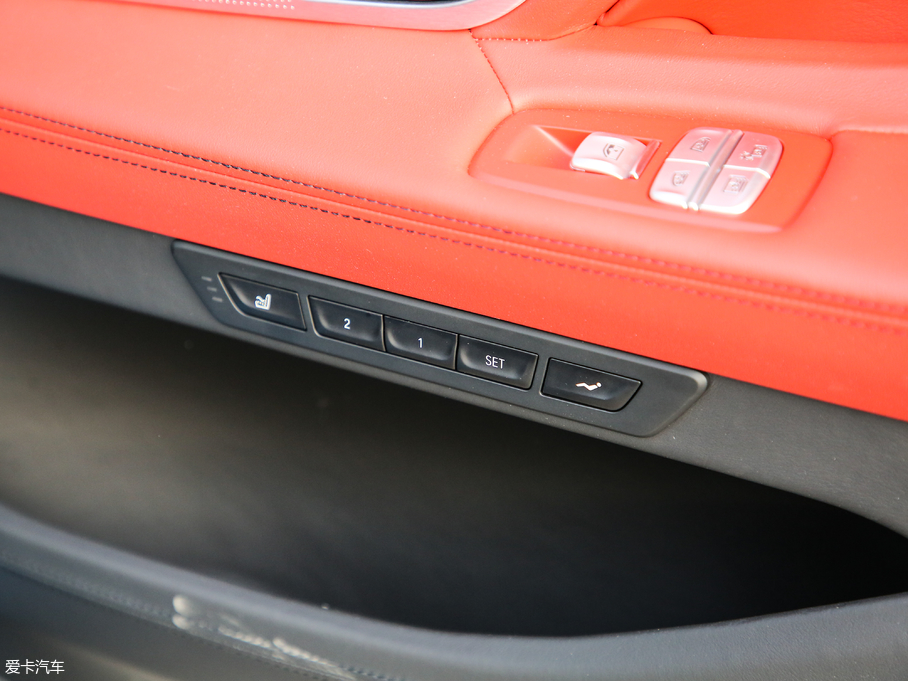 2018R7ϵ 740Li xDrive  M\b 