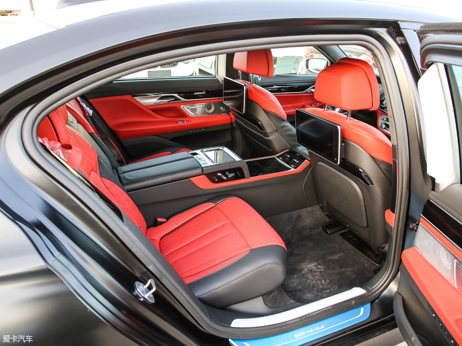 2018R7ϵ 740Li xDrive  M\b 