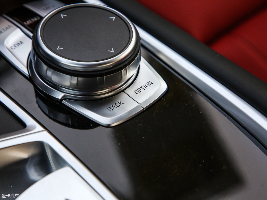 2018R7ϵ 740Li xDrive  M\b 