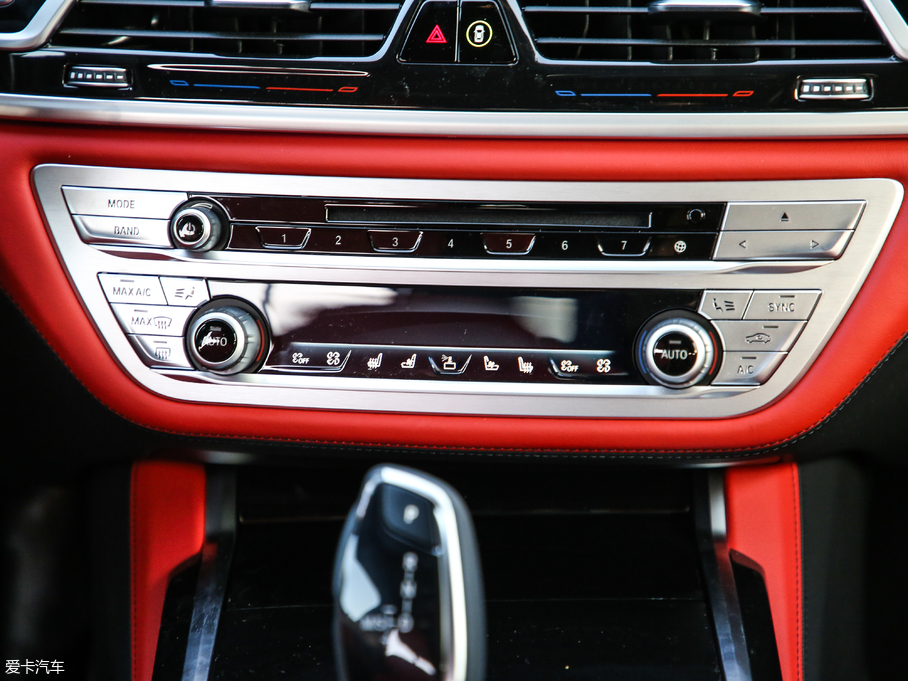 2018R7ϵ 740Li xDrive  M\b 