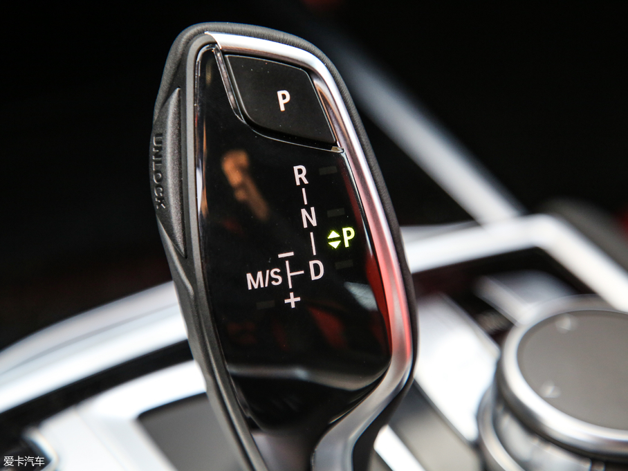 2018R7ϵ 740Li xDrive  M\b 