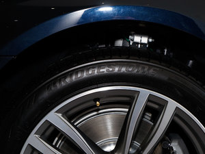 2018730Li I(lng) M\(yn)(dng)b ݆̥Ʒ