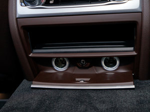 2018730Li I M\b п؅^