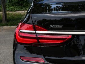 2018M760Li xDrive (x)(ji)^