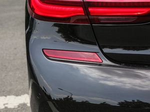 2018M760Li xDrive (x)(ji)^