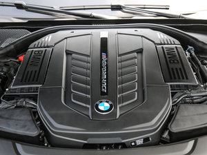 2018M760Li xDrive lәC