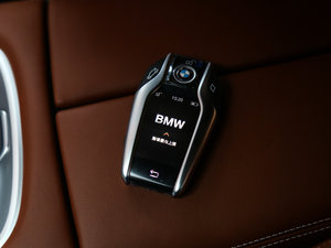 2018M760Li xDrive ܇耳