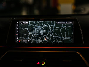 2018M760Li xDrive п؅^