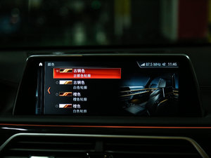 2018M760Li xDrive п؅^