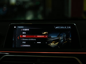 2018M760Li xDrive п؅^