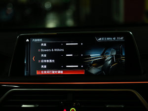 2018M760Li xDrive п؅^