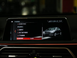 2018M760Li xDrive п؅^