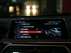 2018M760Li xDrive п؅^