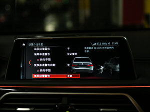 2018M760Li xDrive п؅^