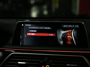 2018M760Li xDrive п؅^