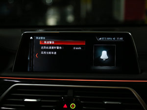 2018M760Li xDrive п؅^