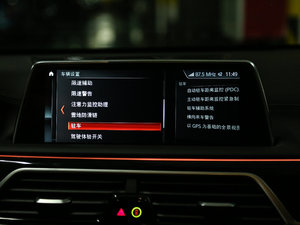 2018M760Li xDrive п؅^(q)