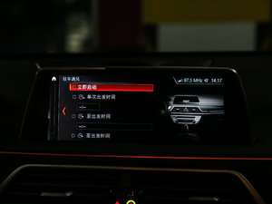 2018M760Li xDrive п؅^