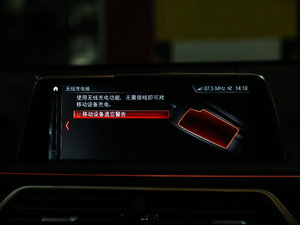 2018M760Li xDrive п؅^