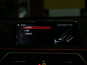 2018M760Li xDrive п؅^(q)