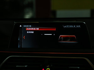 2018M760Li xDrive п؅^(q)