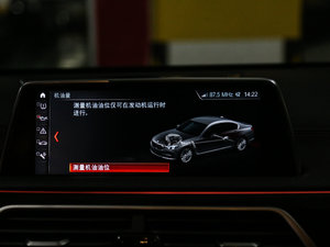 2018M760Li xDrive п؅^