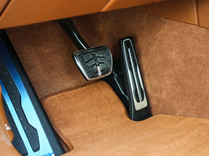 2018M760Li xDrive п؅^