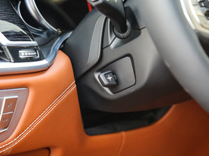 2018M760Li xDrive п؅^