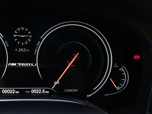 2018M760Li xDrive п؅^(q)