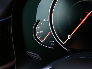 2018M760Li xDrive п؅^(q)