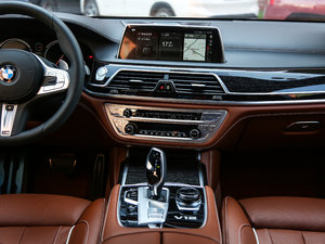 2018M760Li xDrive п_