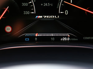 2018M760Li xDrive п؅^(q)