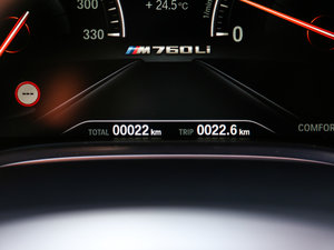 2018M760Li xDrive п؅^(q)