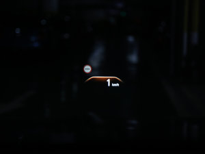 2018M760Li xDrive п؅^