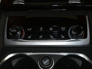 2018M760Li xDrive п؅^